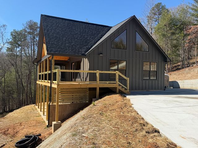 20B Twin Springs Road, Mineral Bluff, GA 30559