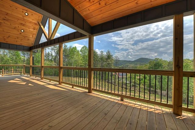 20B Twin Springs Road, Mineral Bluff, GA 30559