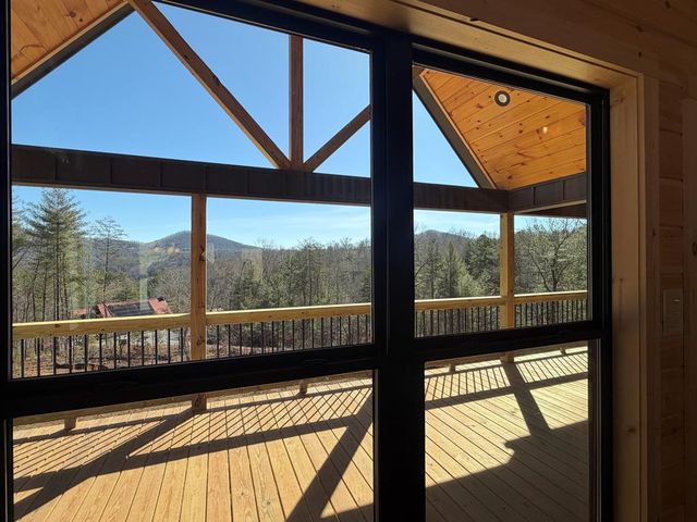 20B Twin Springs Road, Mineral Bluff, GA 30559