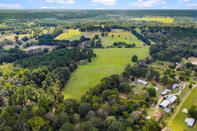 5152 W CR 413, Henderson, TX 75654