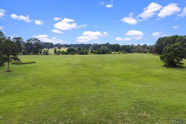 5152 W CR 413, Henderson, TX 75654