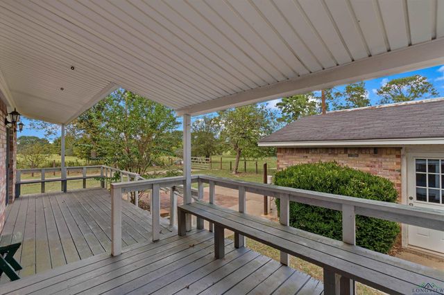 5152 W CR 413, Henderson, TX 75654