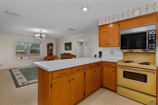 5152 W CR 413, Henderson, TX 75654