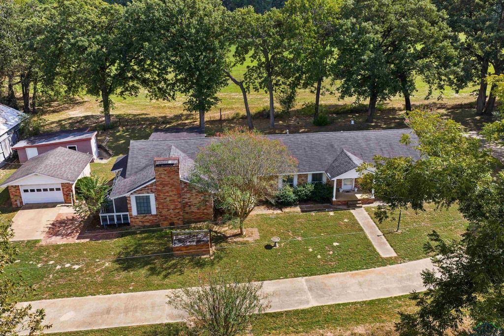 5152 W CR 413, Henderson, TX 75654