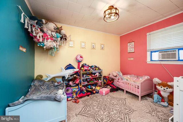 1144 BROWNSVILLE RD, Wernersville, PA 19565