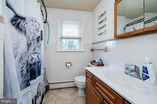 1144 BROWNSVILLE RD, Wernersville, PA 19565