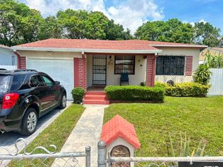 1191 NW 49th Street, Miami, FL 33127