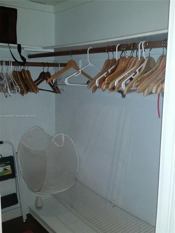 717 Espanola Way 205, Miami Beach, FL 33139