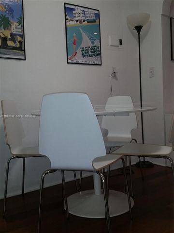 717 Espanola Way 205, Miami Beach, FL 33139