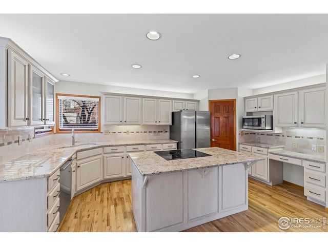 815 Langdale Dr, Fort Collins, CO 80526