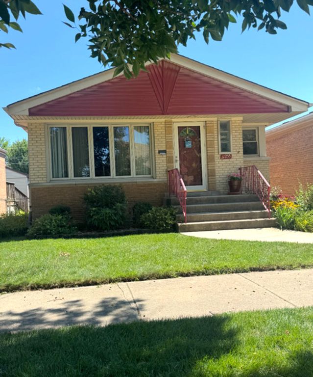 11255 S Albany Avenue, Chicago, IL 60655 — photo 2