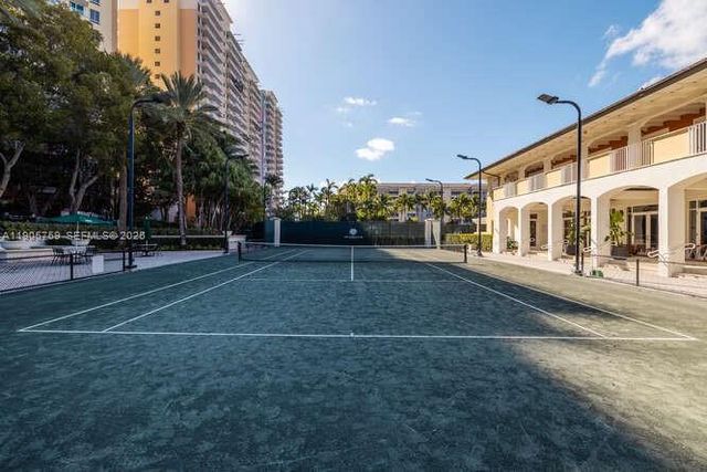 791 SE Crandon Blvd 703, Key Biscayne, FL 33149