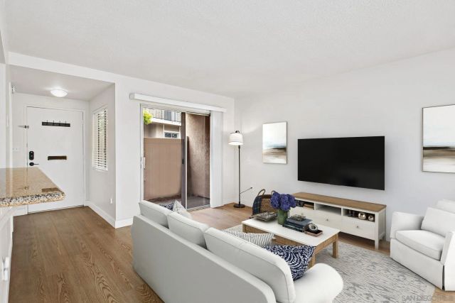 7813 Starling Dr, San Diego, CA 92123