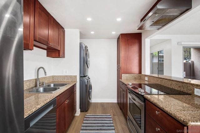 7813 Starling Dr, San Diego, CA 92123