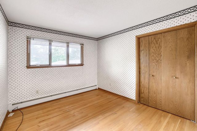 6801 Willow Lane N, Brooklyn Center, MN 55430