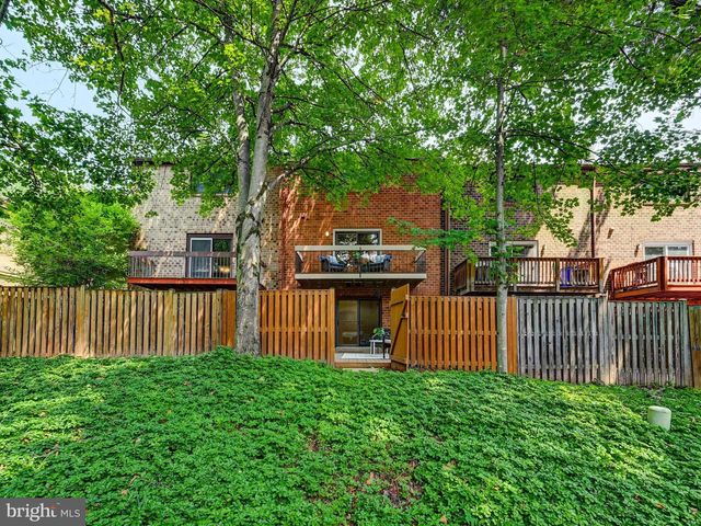 8927 SKYROCK CT, Columbia, MD 21046