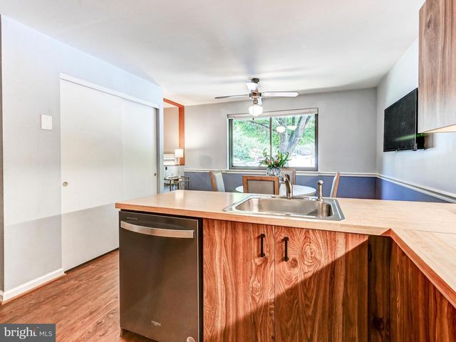 8927 SKYROCK CT, Columbia, MD 21046