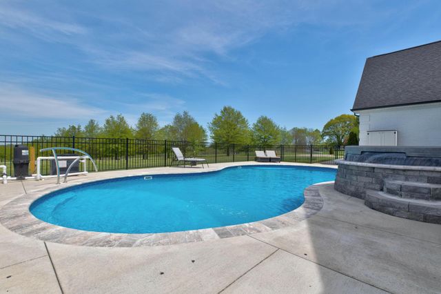 101 Welsley Way, Mt Sterling, KY 40353