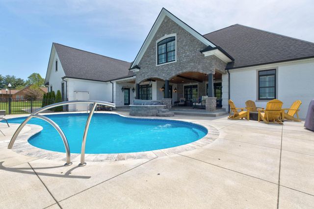 101 Welsley Way, Mt Sterling, KY 40353