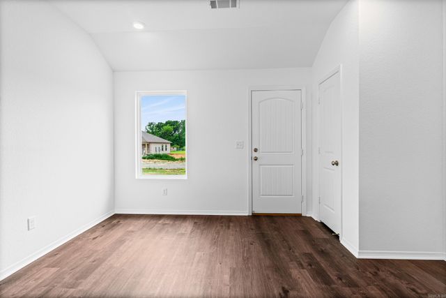 17 Ten Point Lane, Ward, AR 72176