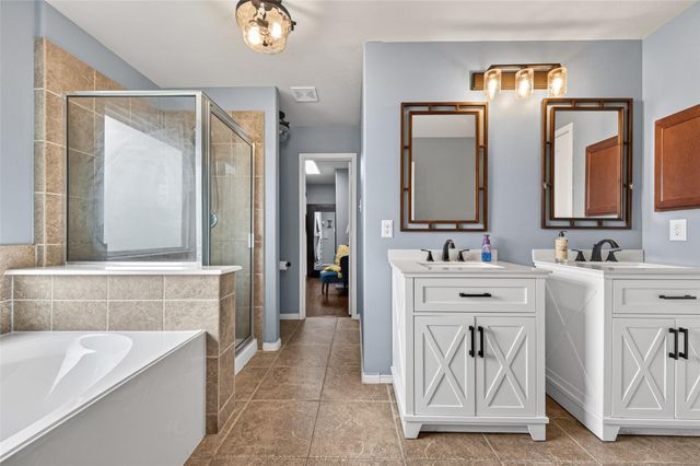 12911 Taper Reach Drive, Tomball, TX 77377