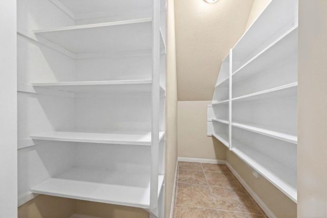 12911 Taper Reach Drive, Tomball, TX 77377