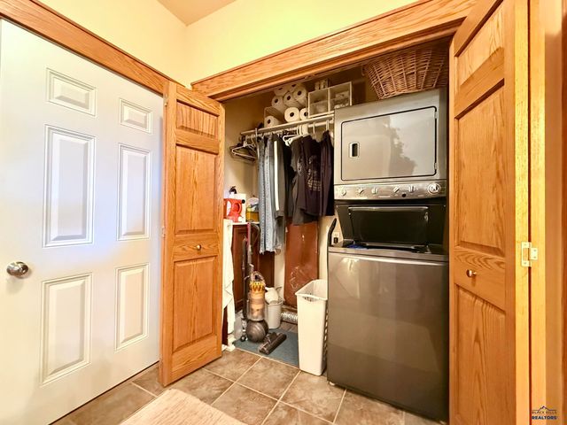 206 TOWER RIDGE DR, Lead, SD 57754