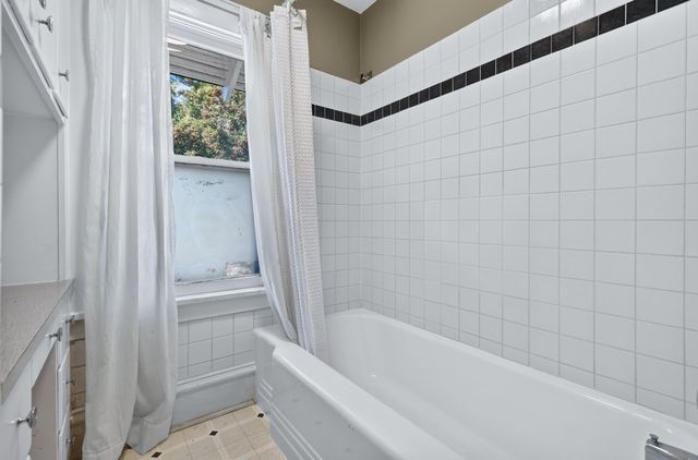 2308 W Mission Ave, Spokane, WA 99201