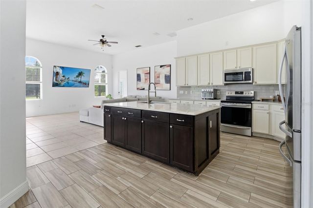 4529 CAESAR AVENUE, Orlando, FL 32833