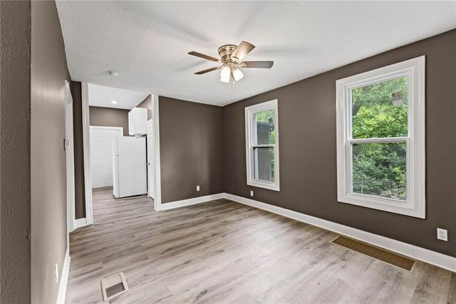 330 Garfield Avenue, Kansas City, KS 66101