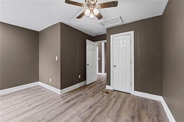 330 Garfield Avenue, Kansas City, KS 66101