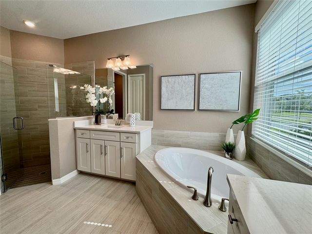19140 CHERRYSTONE WAY, Lakewood Ranch, FL 34211