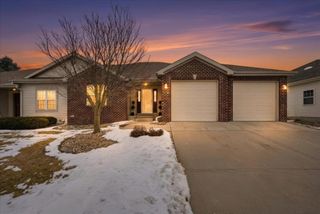 749 Cricket Lane #749, Middleton, WI 53562