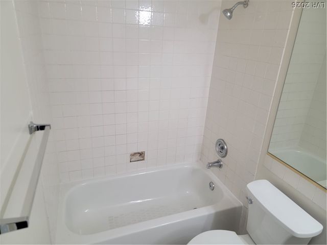 7721 Saint Whittier Court, Las Vegas, NV 89123