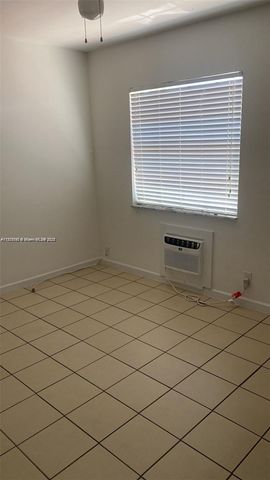 200 NE 45th St 208, Oakland Park, FL 33334