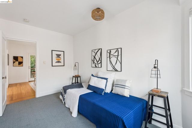 2745 Maxwell Ave, Oakland, CA 94619