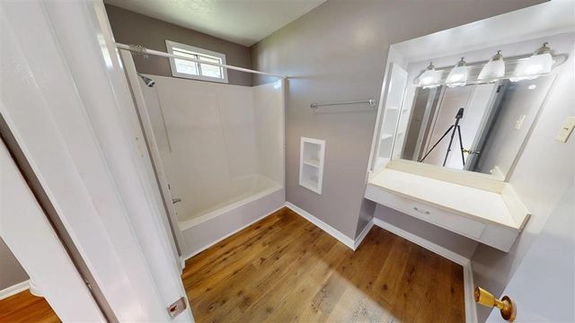 1424 Rue Des Chene Other, Westlake, LA 70669