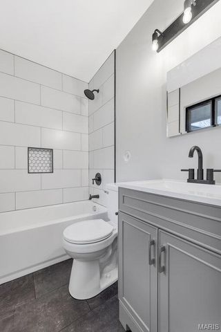 404 Spring Meadows Drive, St Louis, MO 63011