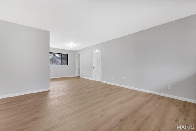 404 Spring Meadows Drive, St Louis, MO 63011