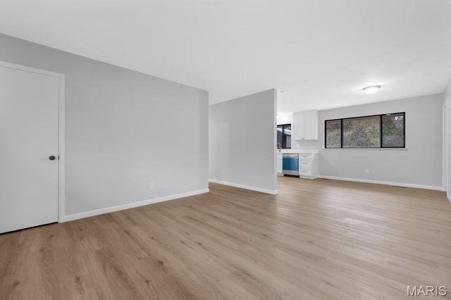 404 Spring Meadows Drive, St Louis, MO 63011