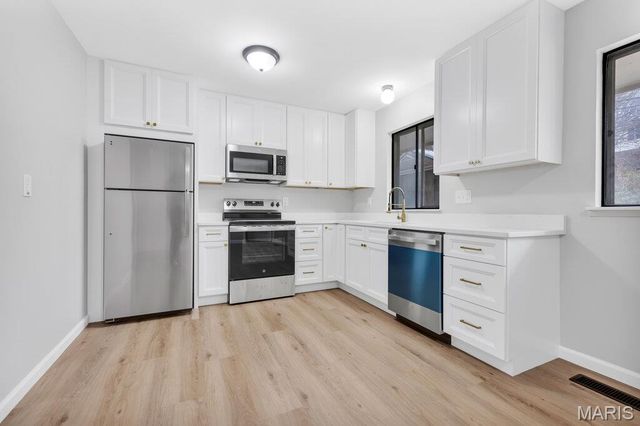 404 Spring Meadows Drive, St Louis, MO 63011