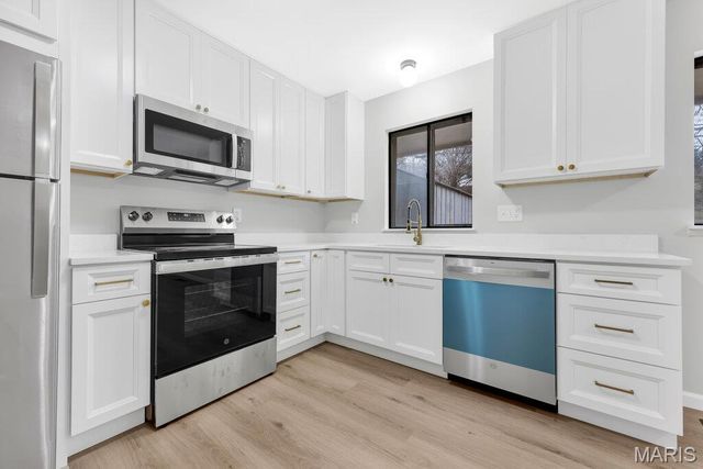 404 Spring Meadows Drive, St Louis, MO 63011