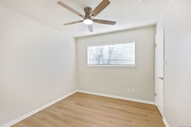 401 Deer Creek, Boerne, TX 78006