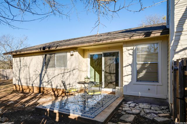 401 Deer Creek, Boerne, TX 78006