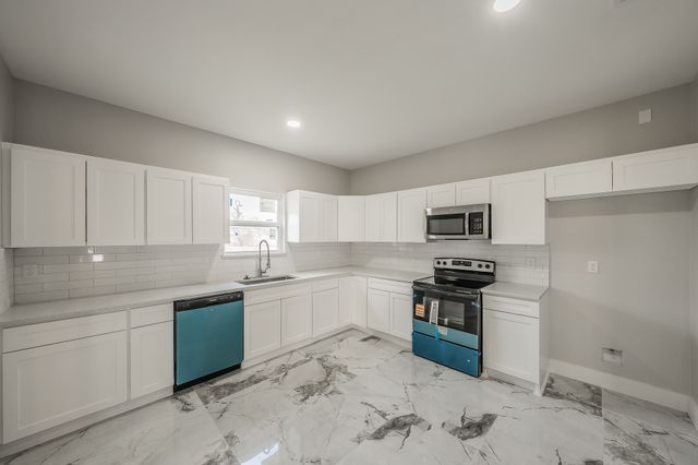 3934 Lee Street, Greenville, TX 75401