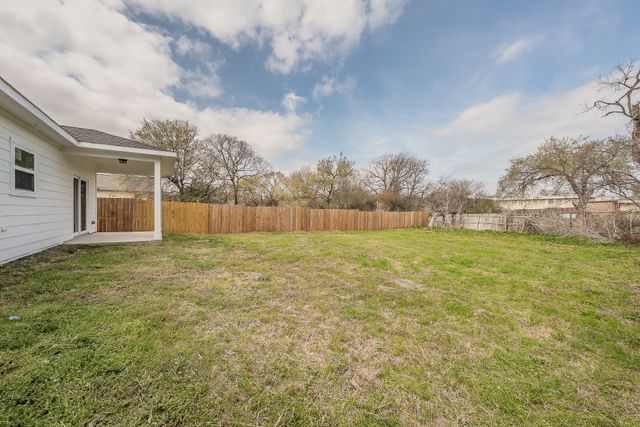 3934 Lee Street, Greenville, TX 75401