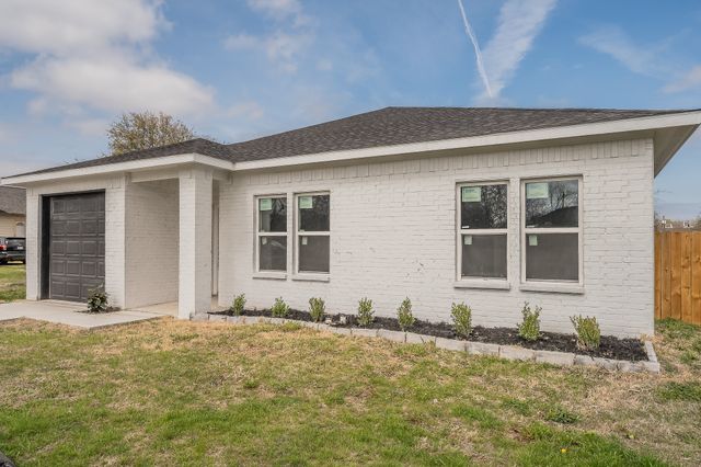 3934 Lee Street, Greenville, TX 75401