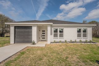 3934 Lee Street, Greenville, TX 75401