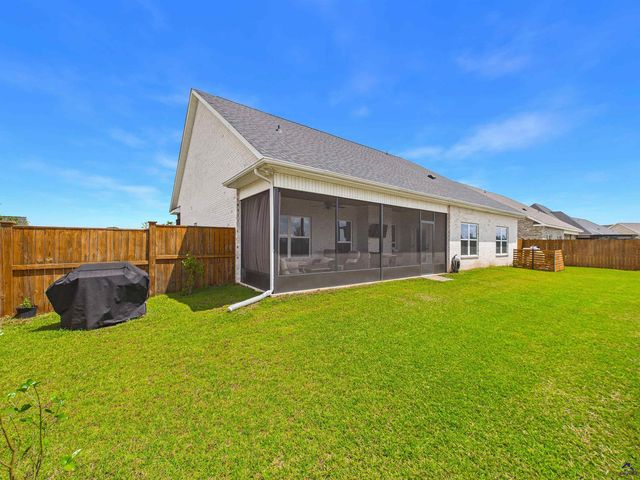 102 Planters Ridge Trail, Kathleen, GA 31047