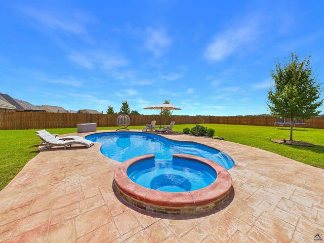 102 Planters Ridge Trail, Kathleen, GA 31047